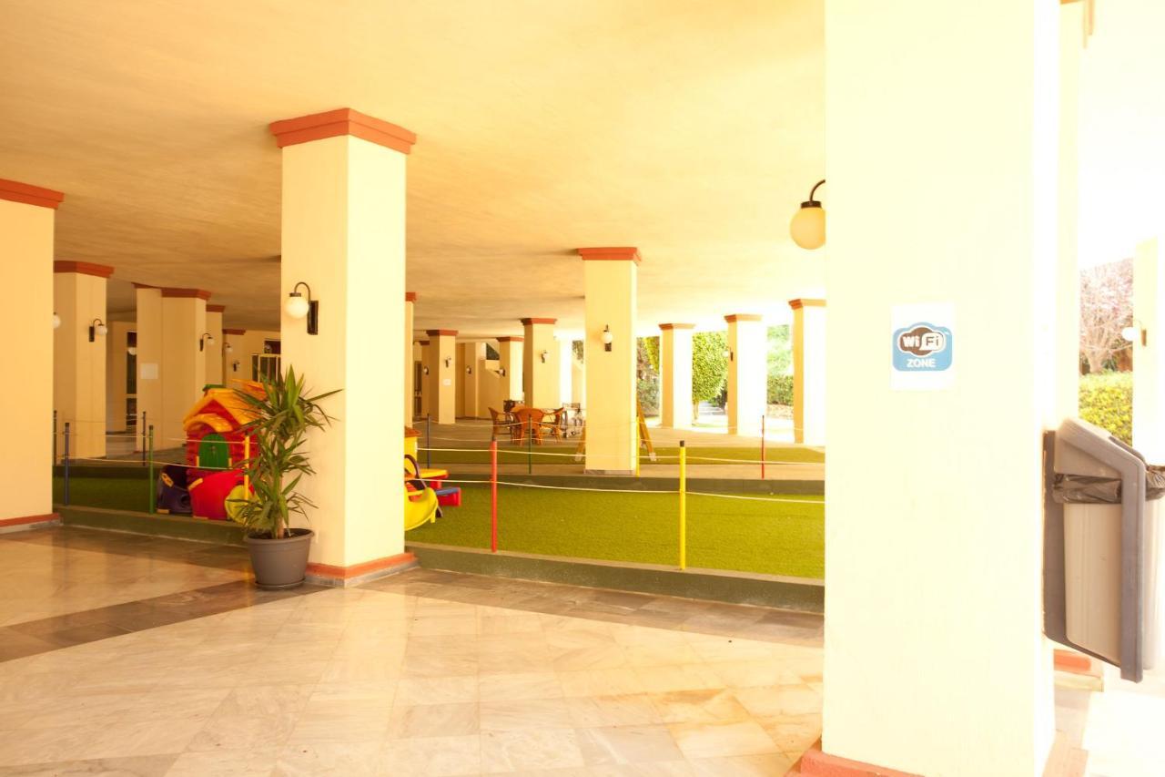 Romana Playa 555 Marbella Exterior photo